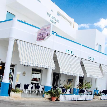 Hotel Rizieri Santa Maria di Leuca Esterno foto