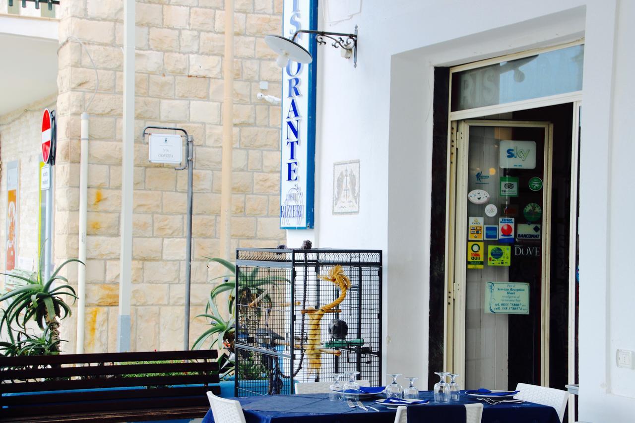 Hotel Rizieri Santa Maria di Leuca Esterno foto